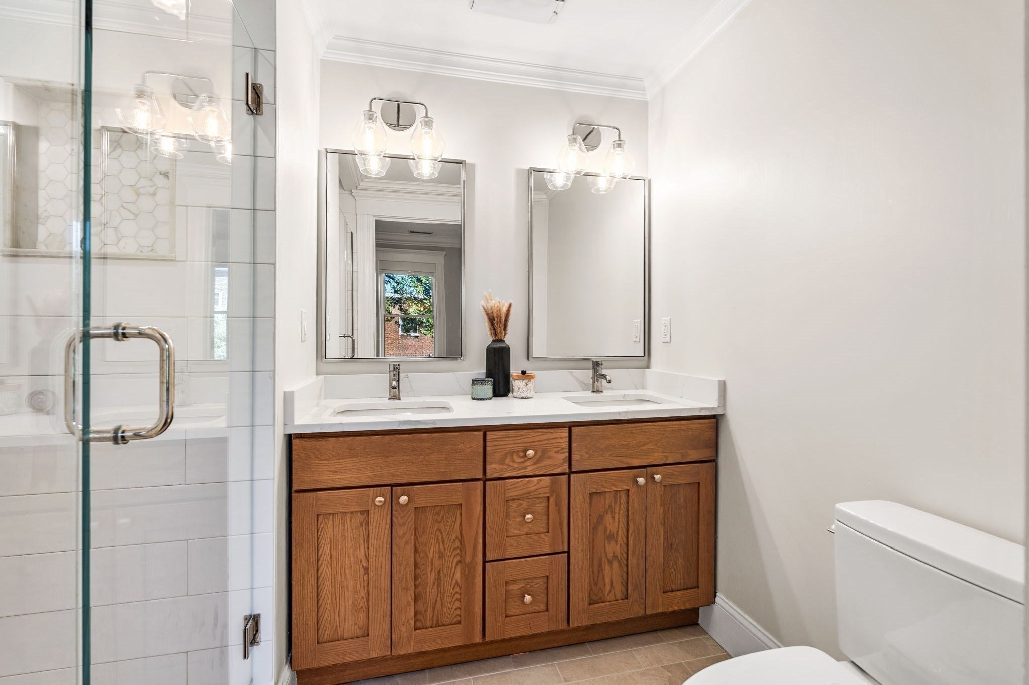11 Claflin Rd #2, Brookline, MA Photo #20
