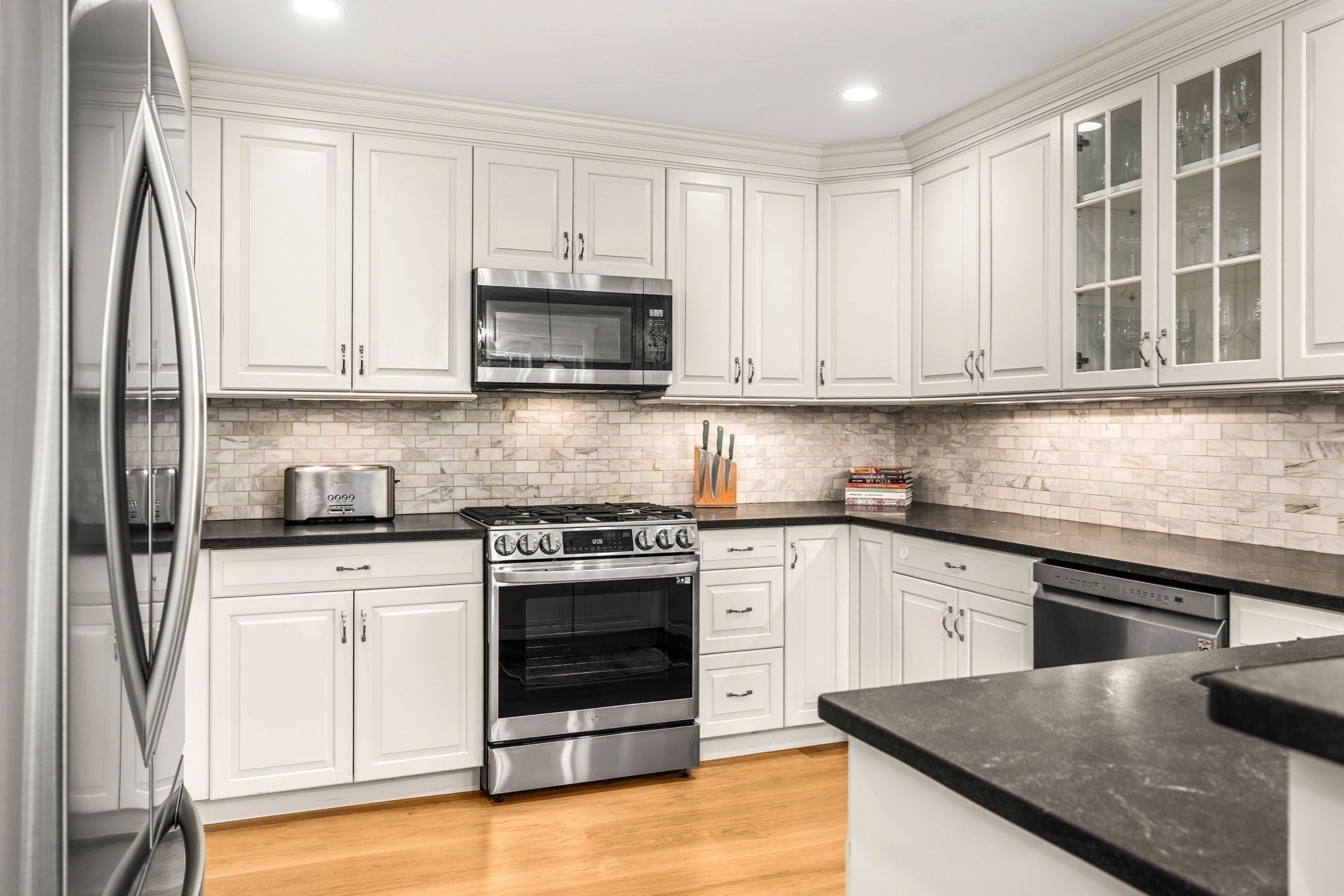 11 Claflin Rd #2, Brookline, MA Photo #12