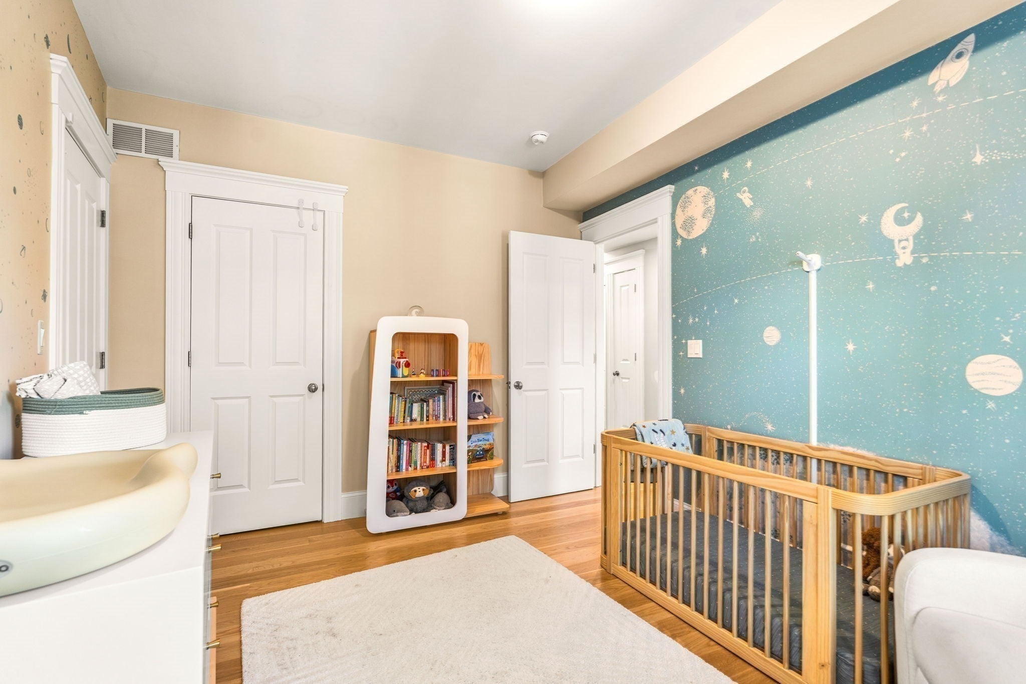 11 Claflin Rd #2, Brookline, MA Photo #28