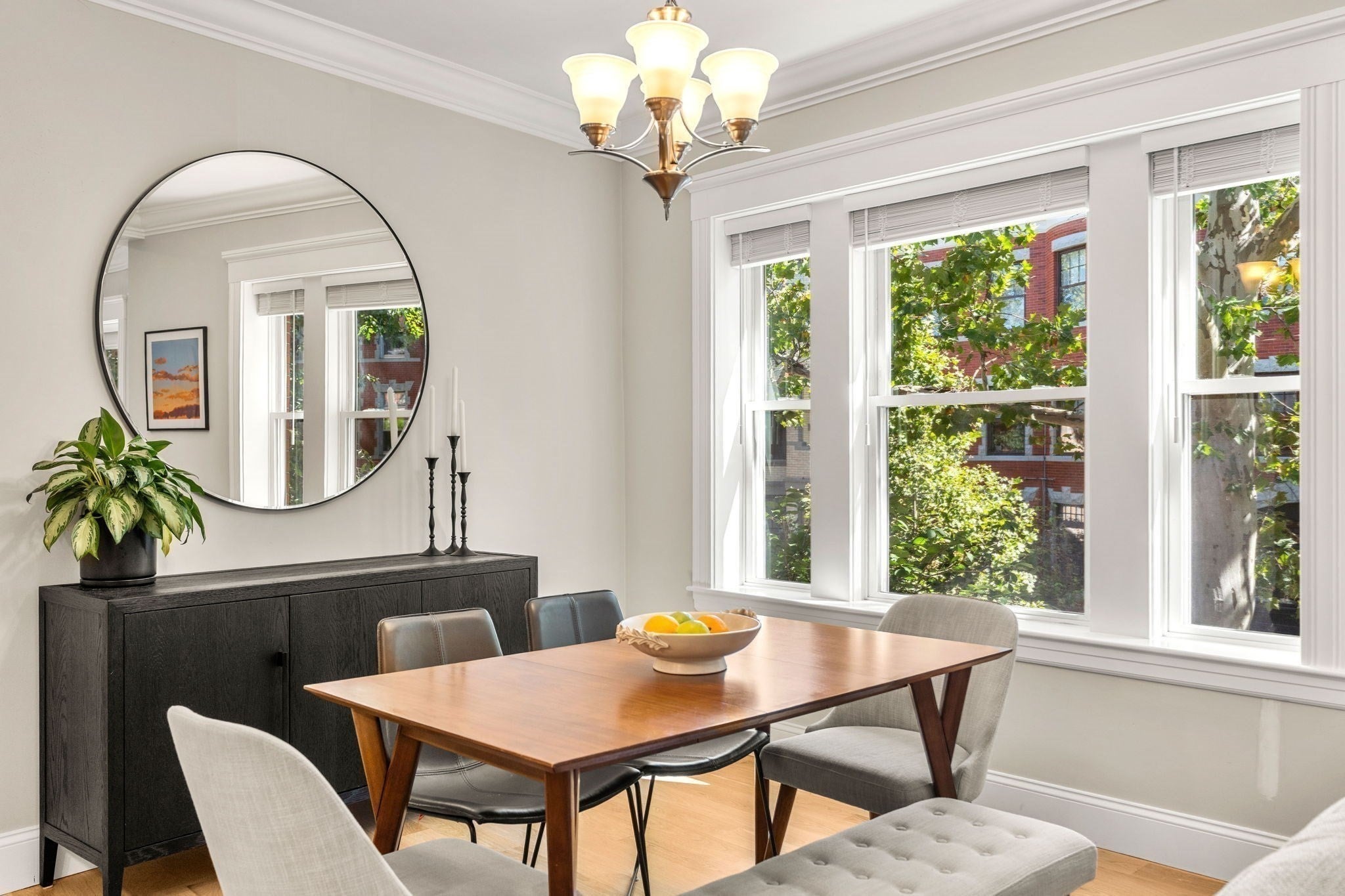 11 Claflin Rd #2, Brookline, MA Photo #9