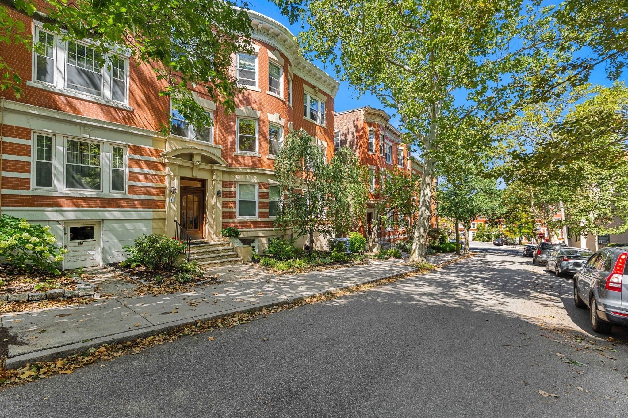 11 Claflin Rd #2, Brookline, MA Photo #34