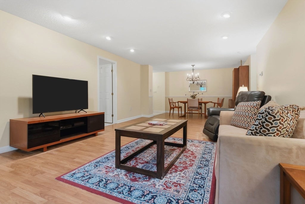 9 Ledgewood Way 22