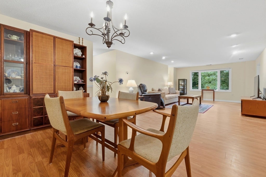 9 Ledgewood Way 22