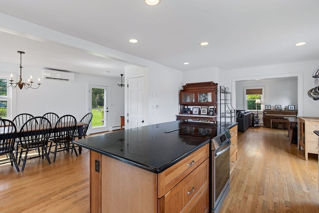 22 Post Rd, Lenox, MA, 22 Post Rd, Lenox, MA Photo #8