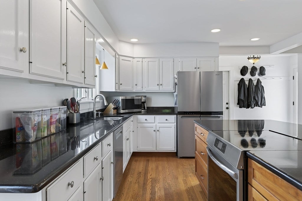 22 Post Rd, Lenox, MA, 22 Post Rd, Lenox, MA Photo #6