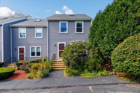 Photo of 391 Providence Rd #1, Grafton, MA 01560 (MLS # 73572443)