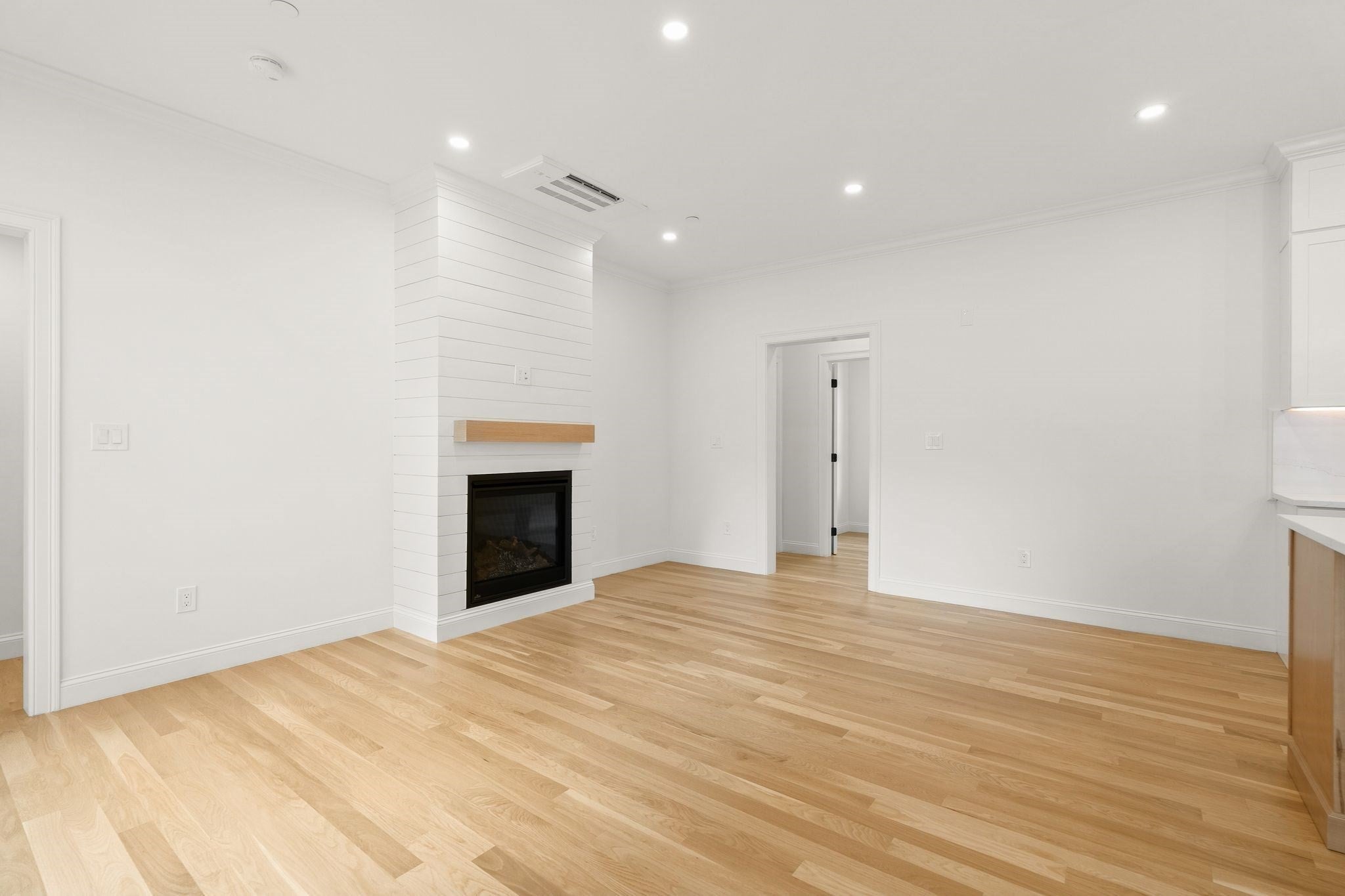 27 Shepard St #3, Boston, MA, 27 Shepard St #3, Boston, MA Photo #6