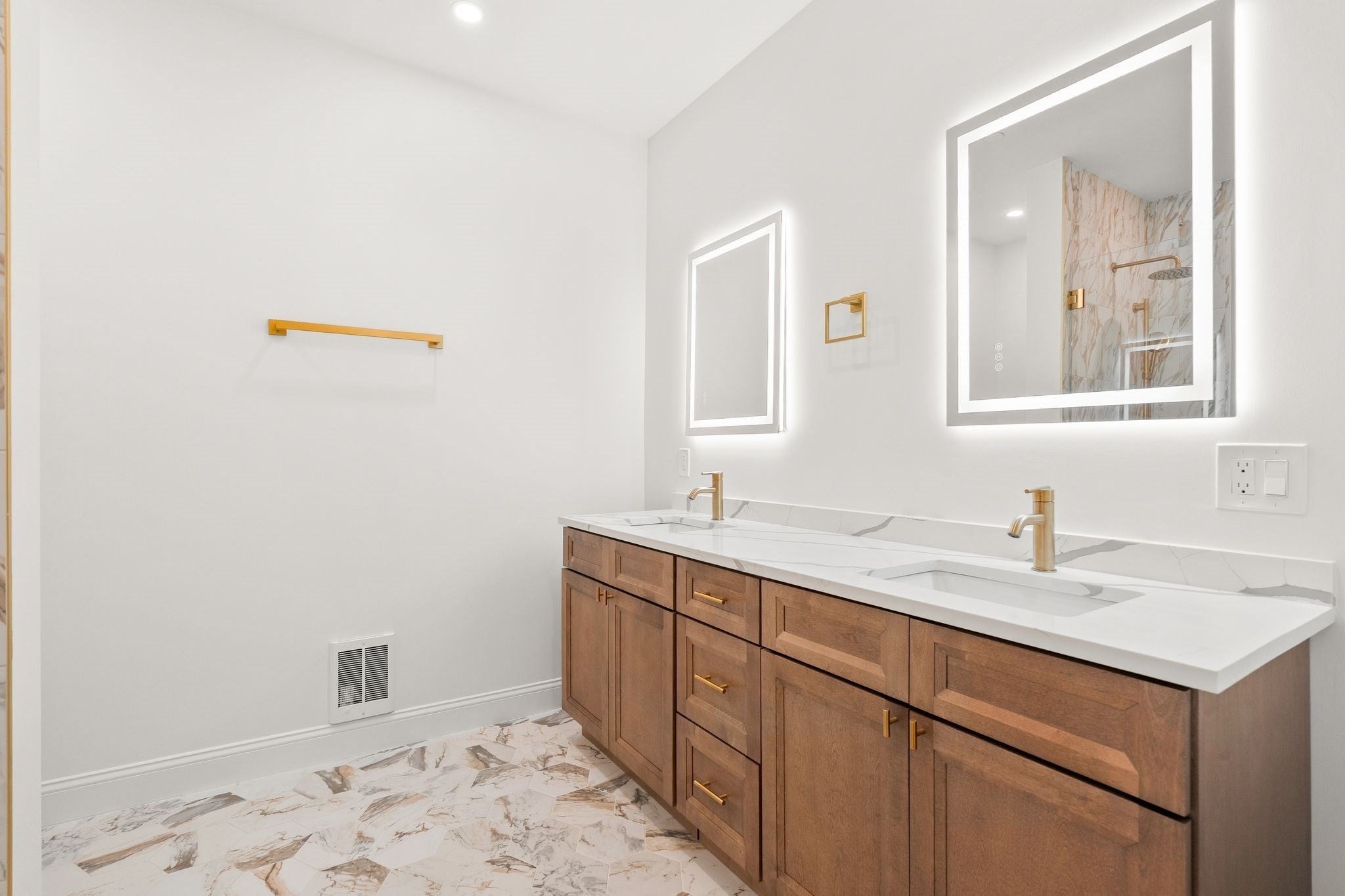 27 Shepard St #3, Boston, MA, 27 Shepard St #3, Boston, MA Photo #27