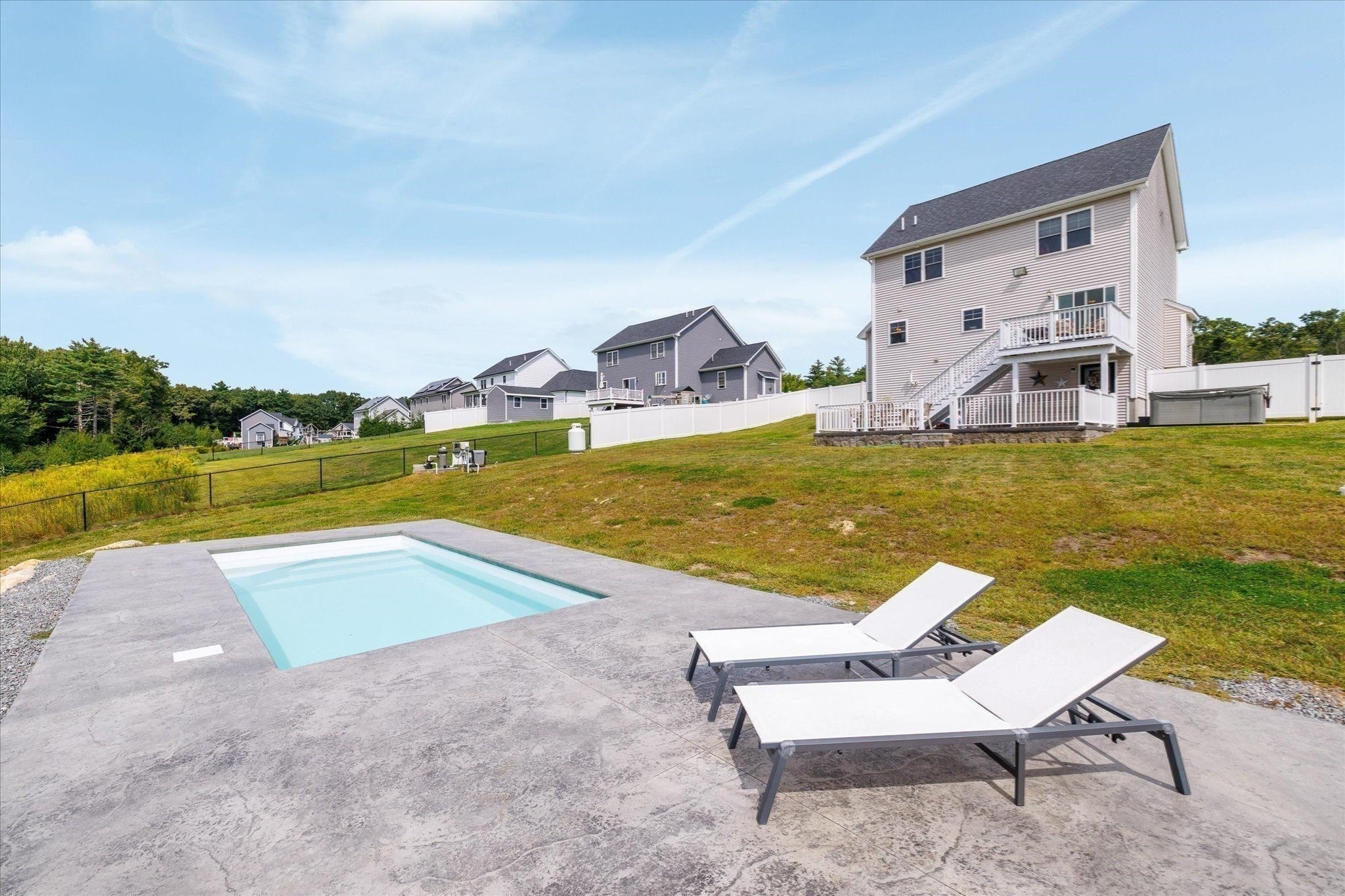 19 Lighthouse Ln, Westminster, MA, 19 Lighthouse Ln, Westminster, MA Photo #2