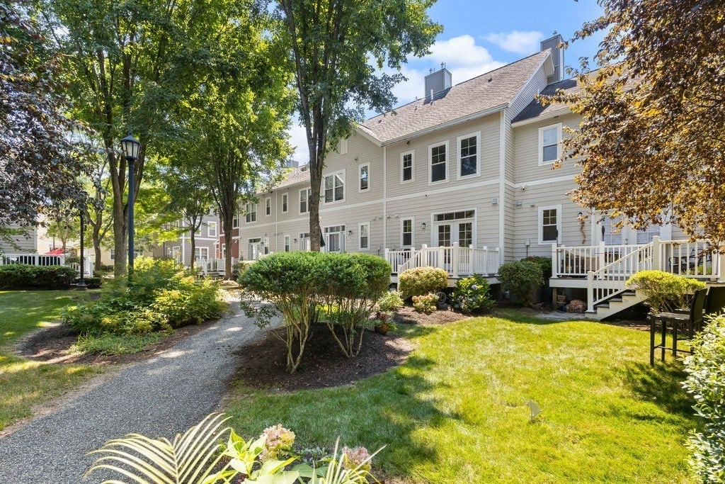 12 Blue Jay Cir #12, Boston, MA, 12 Blue Jay Cir #12, Boston, MA Photo #13