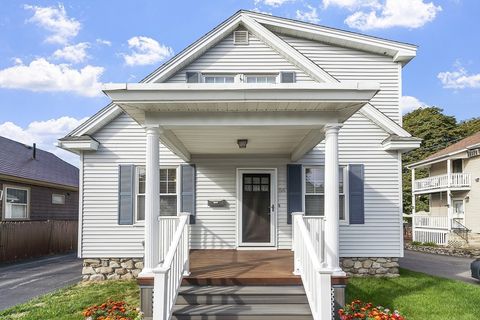 56 Plymouth St Methuen MA 01844