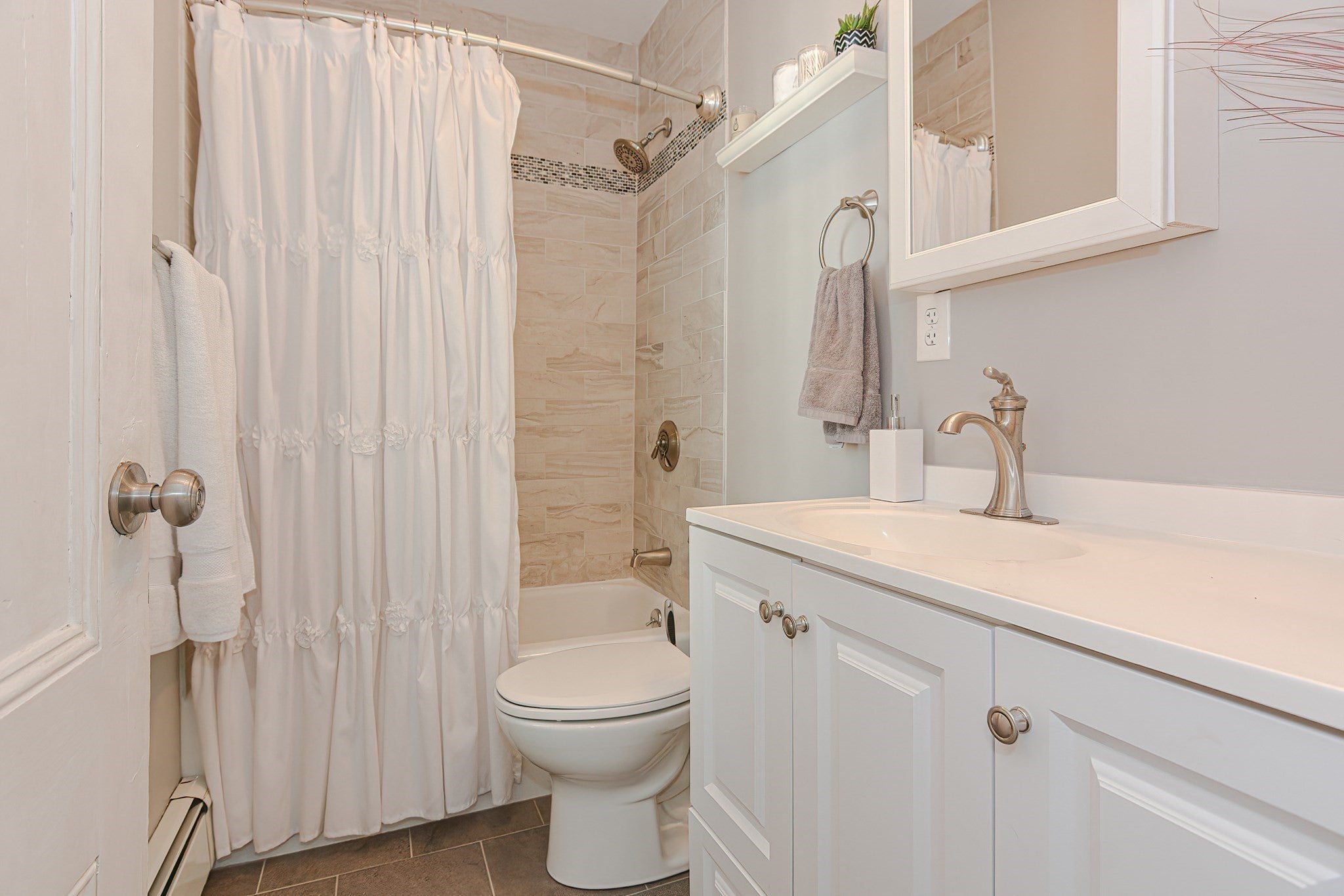 204 Front St #2, Weymouth, MA, 204 Front St #2, Weymouth, MA Photo #6