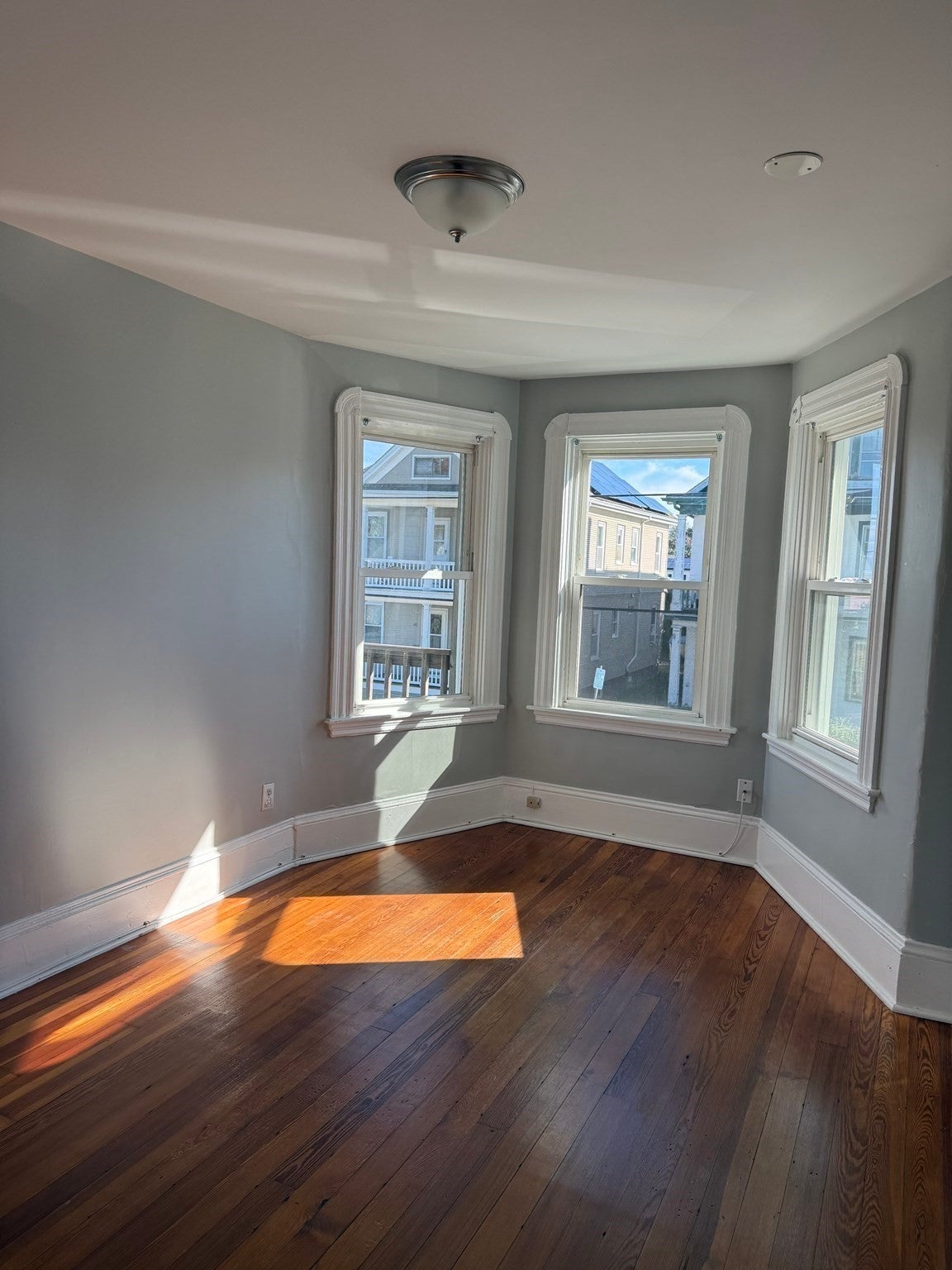 49 Frederick St 2W