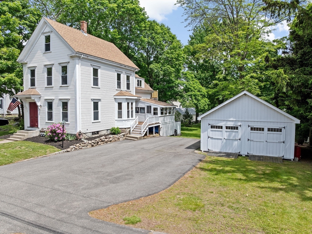 225 Pleasant St