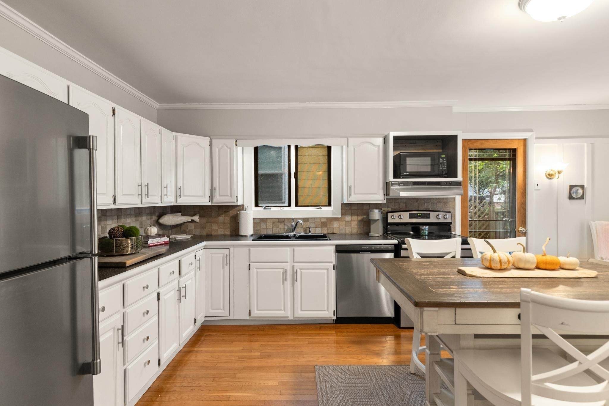 15 Myrtle St, Beverly, MA, 15 Myrtle St, Beverly, MA Photo #7