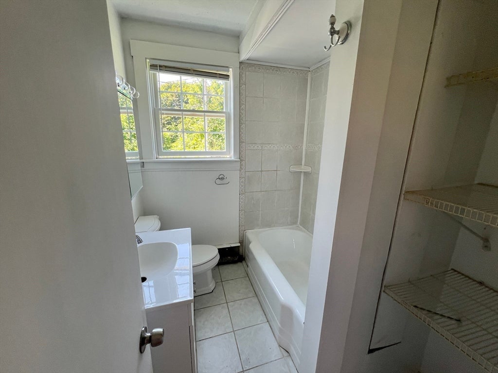 151 Rogers St #1, Dartmouth, MA, 151 Rogers St #1, Dartmouth, MA Photo #7