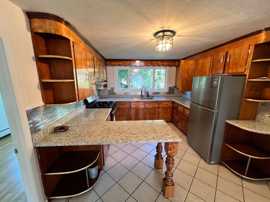 151 Rogers St #1, Dartmouth, MA, 151 Rogers St #1, Dartmouth, MA Photo #9