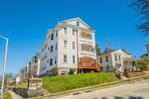 1 Fairfax Rd Worcester MA 01610