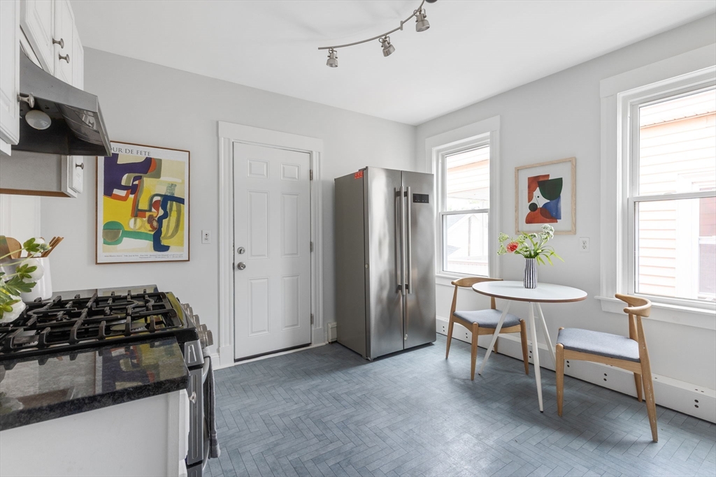 39 Calvin St 3