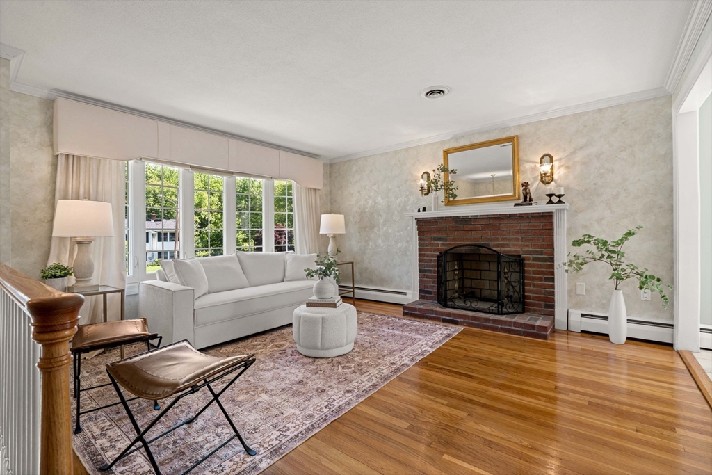 14 Belmont Rd