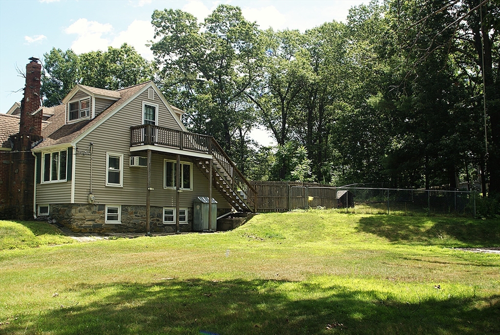 57 Swan Ave