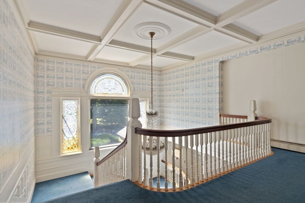 156 Chestnut Ave 6