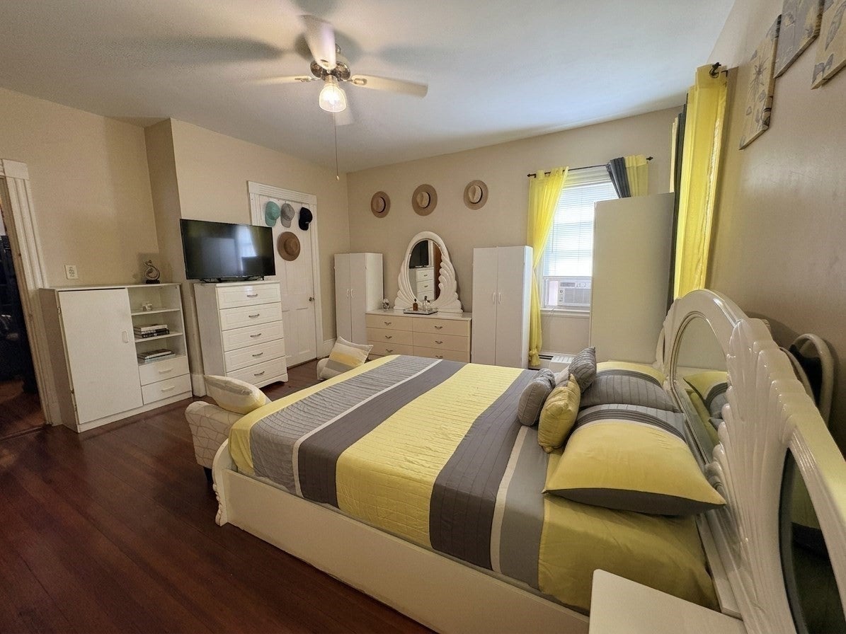 66 Whitman St, New Bedford, MA, 66 Whitman St, New Bedford, MA Photo #24