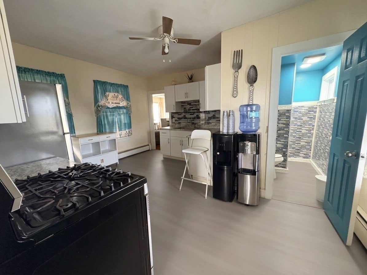 66 Whitman St, New Bedford, MA, 66 Whitman St, New Bedford, MA Photo #7