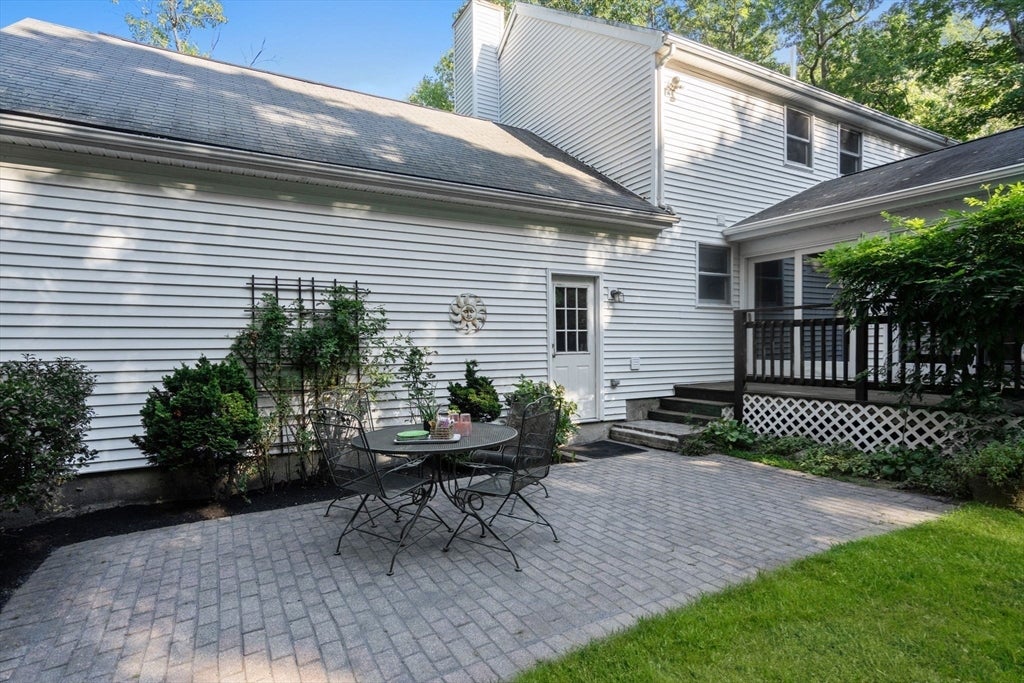 8 Bush Road, Hudson, MA, 8 Bush Road, Hudson, MA Photo #32