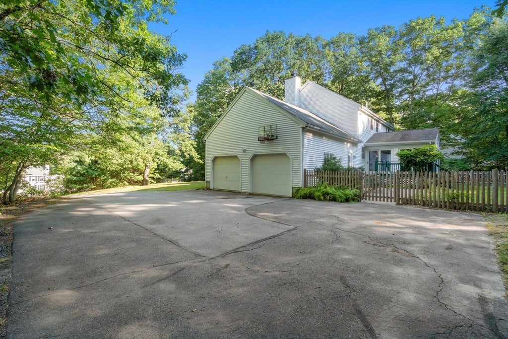 8 Bush Road, Hudson, MA, 8 Bush Road, Hudson, MA Photo #37
