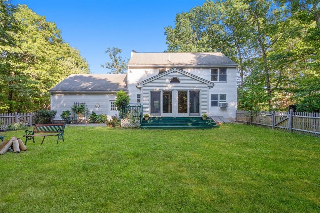 8 Bush Road, Hudson, MA, 8 Bush Road, Hudson, MA Photo #31