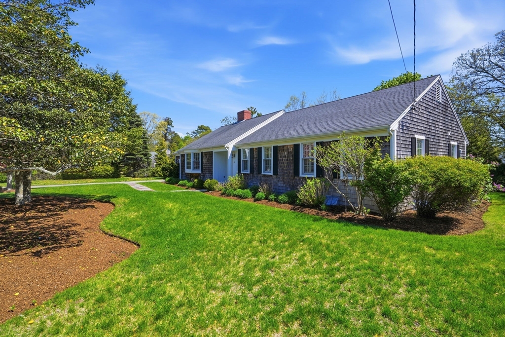 26 Camelot Rd
