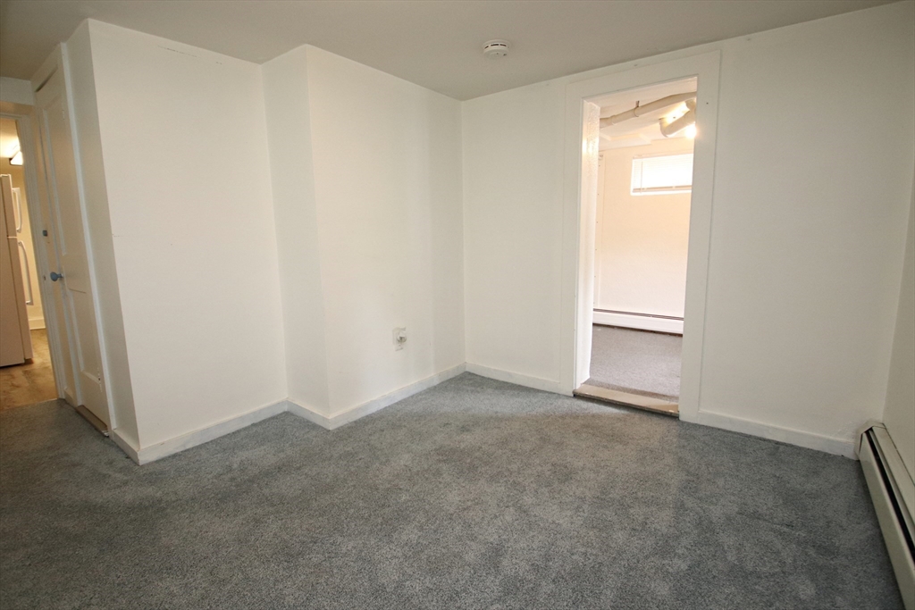 Saugus, Massachusetts 01906, United States, 3 Bedrooms Bedrooms, ,4 BathroomsBathrooms,Residential,Active,144561