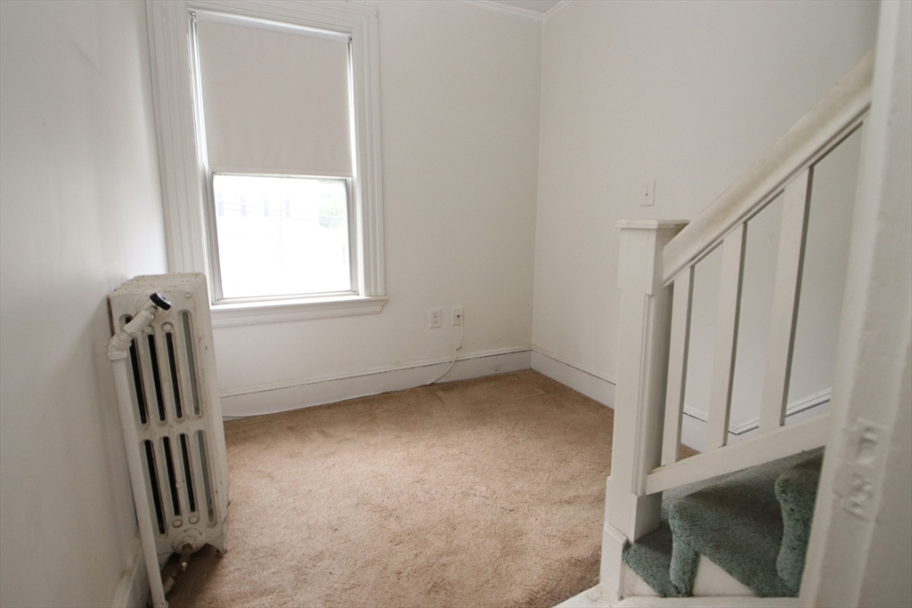 Saugus, Massachusetts 01906, United States, 3 Bedrooms Bedrooms, ,4 BathroomsBathrooms,Residential,Active,144561