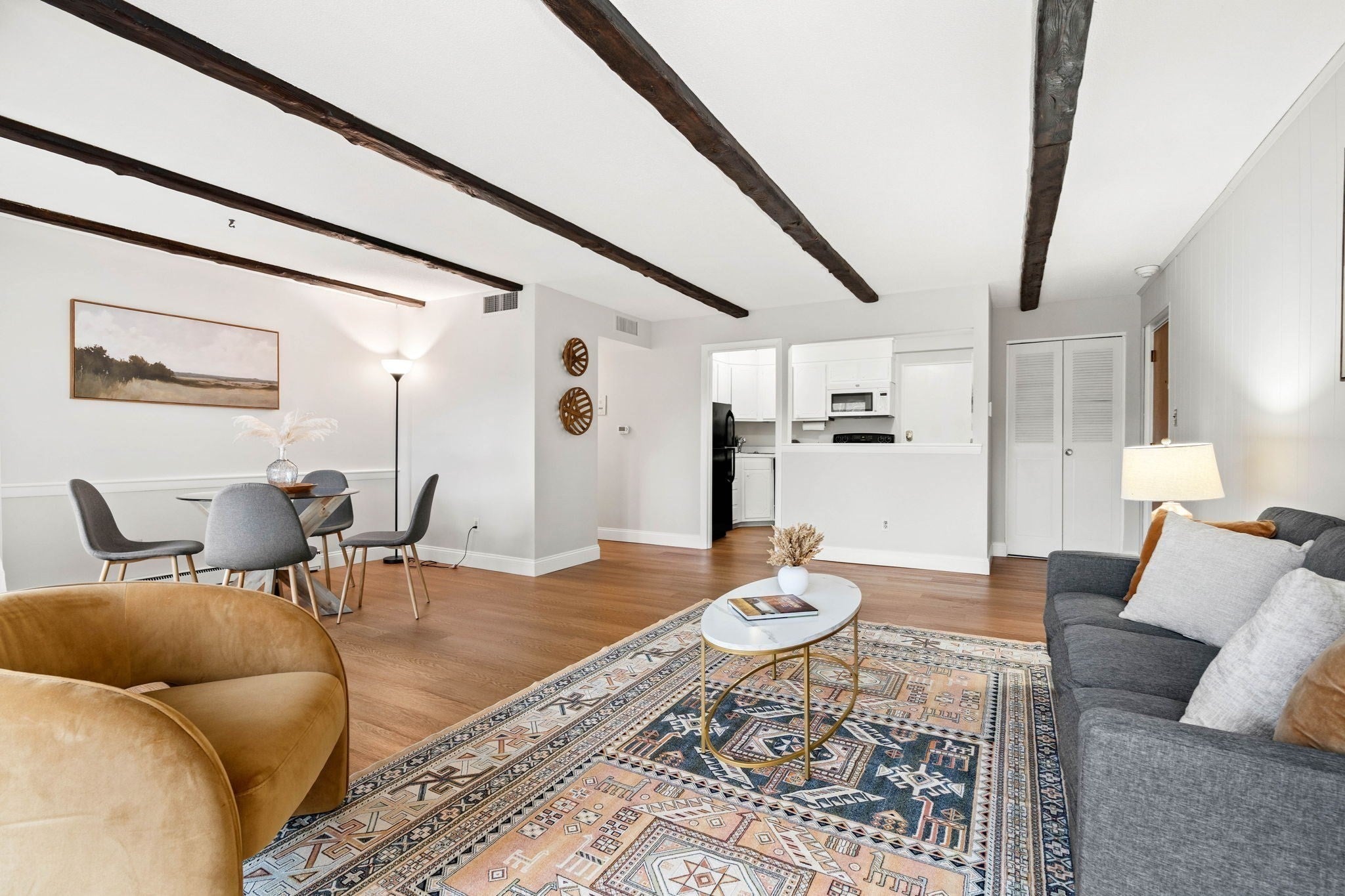 53 Melrose Street 2B