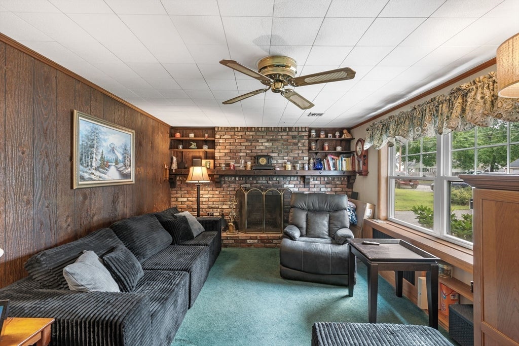 6 Marsh Ave, Salem, NH Photo #8