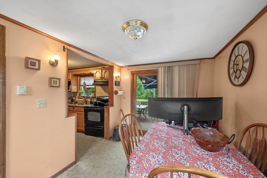 6 Marsh Ave, Salem, NH Photo #18