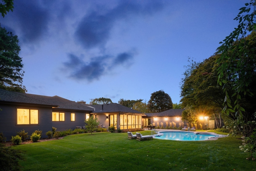 68 Mignon Rd