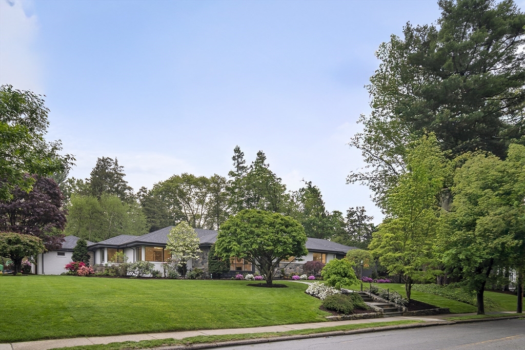 68 Mignon Rd