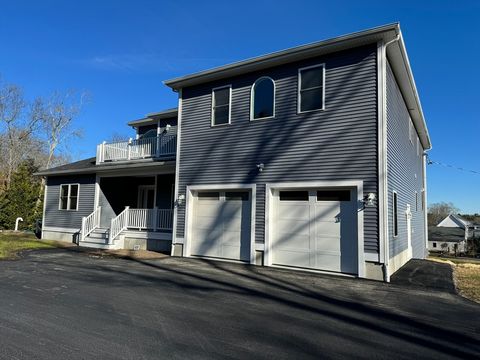 920 Drift Rd Westport MA 02790