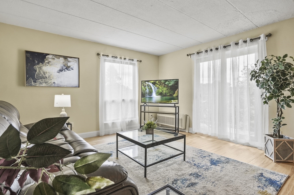 152 Turner Road 33