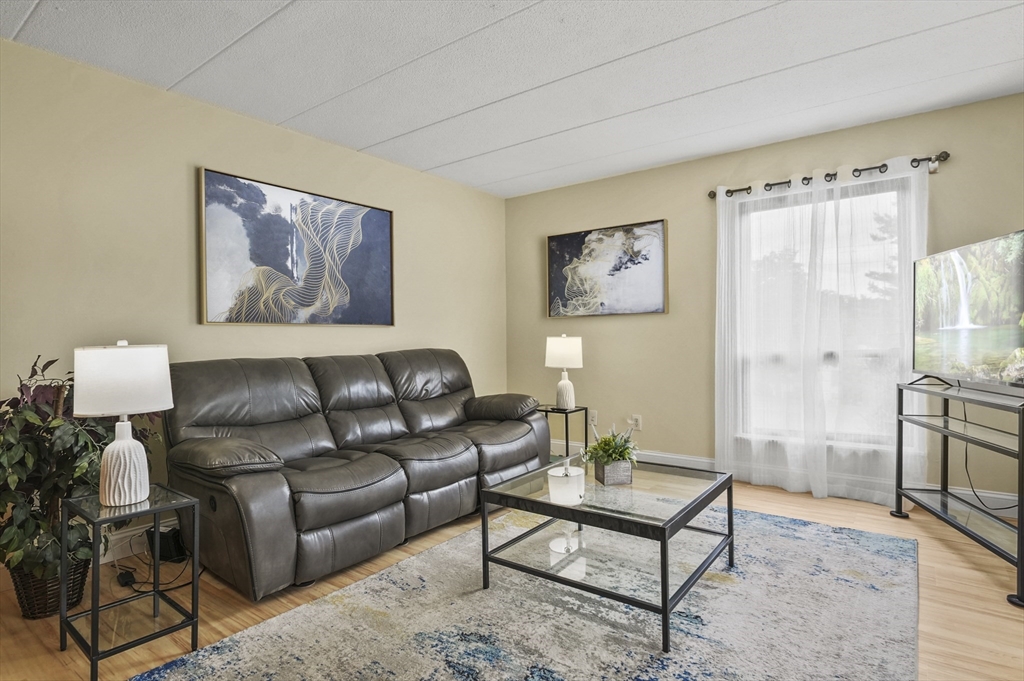 152 Turner Road 33