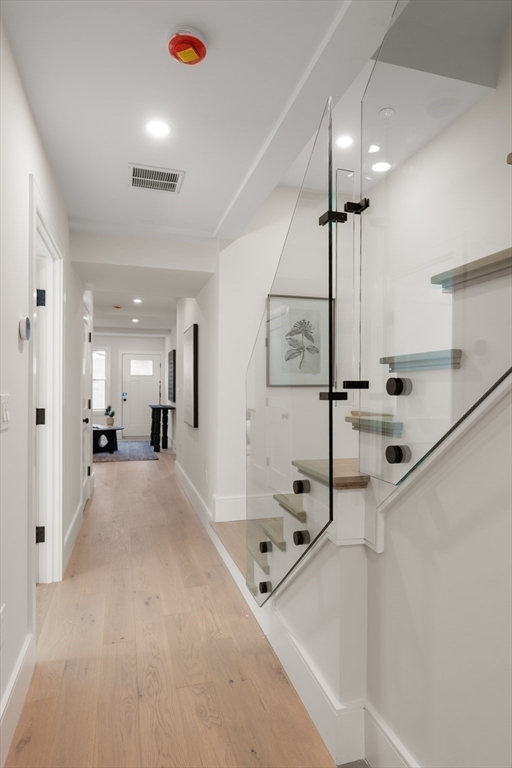 326 Lowell Street #1, Somerville, MA Photo #13