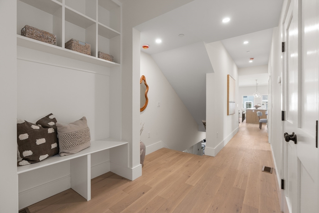 326 Lowell Street #1, Somerville, MA Photo #8