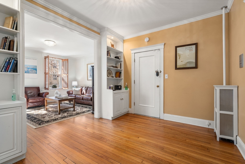 128 Sewall Ave A