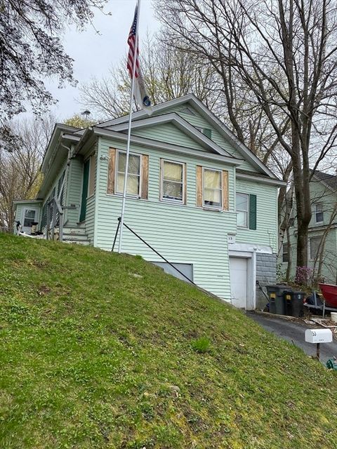 53 Peabody St Gardner MA 01440
