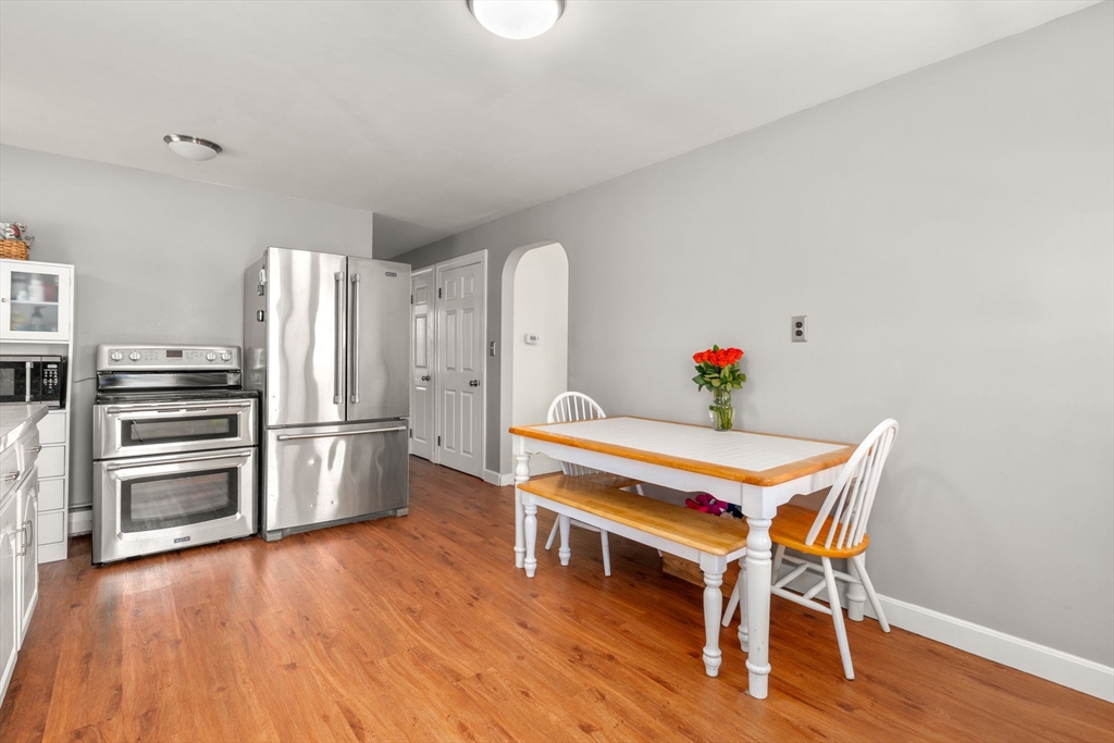 14 Davis Rd