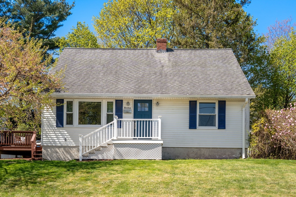 14 Davis Rd