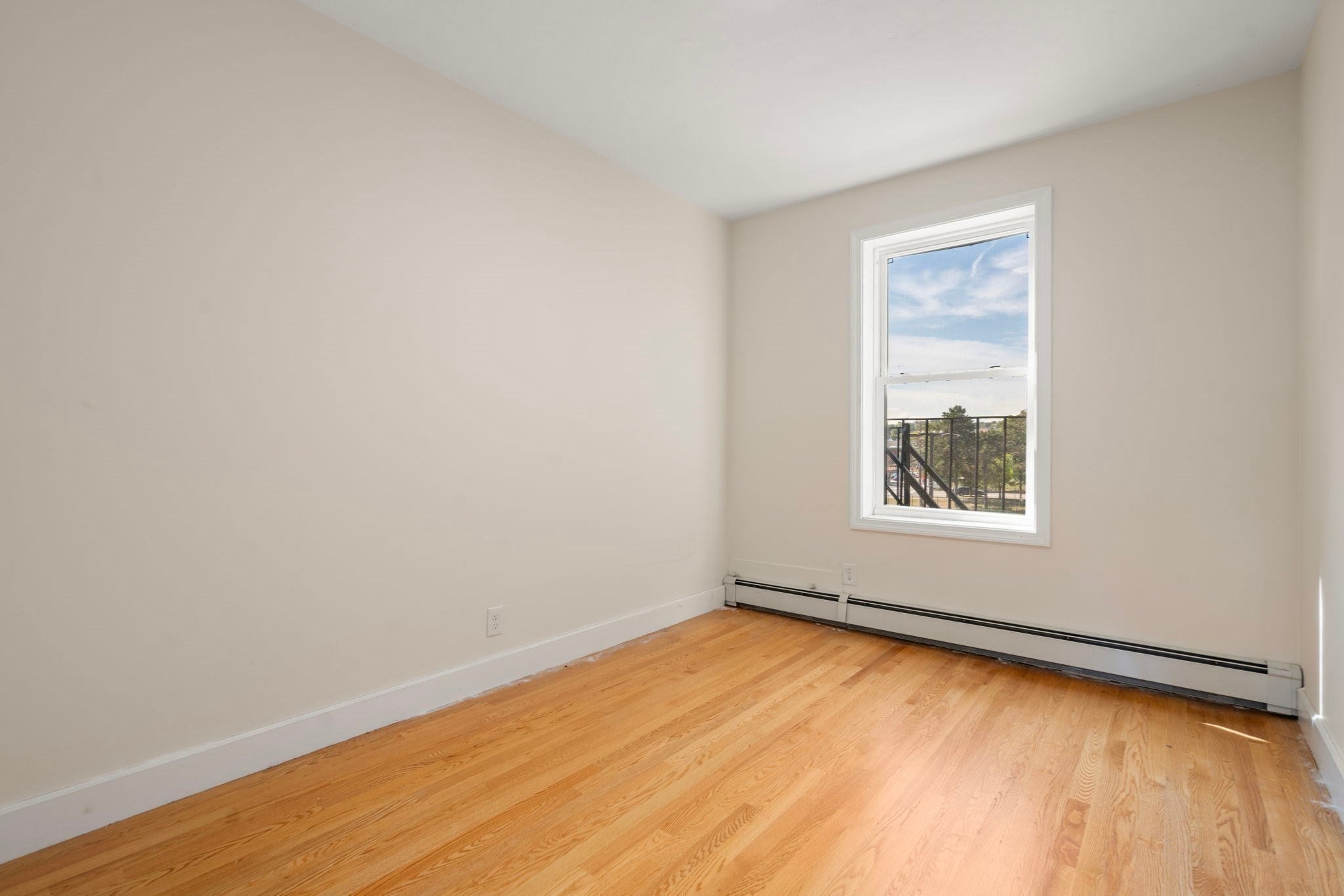 45 Thorndike ST, Boston, MA, 45 Thorndike ST, Boston, MA Photo #8