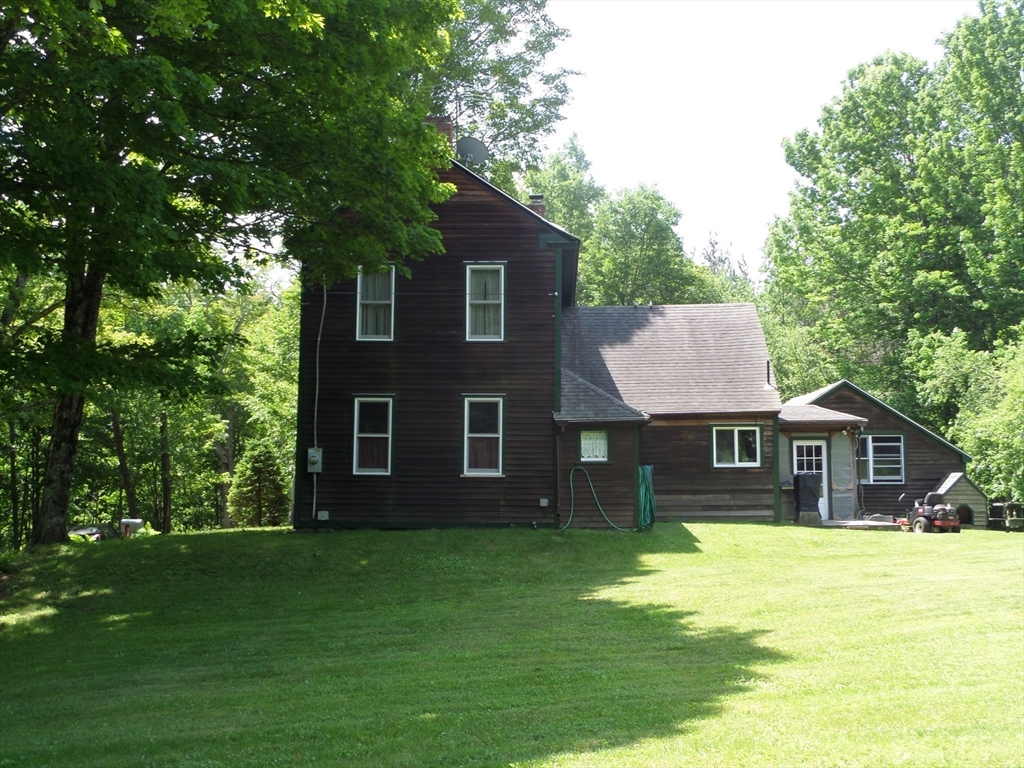 10 Maple St